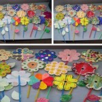Flores coloridas feitas de papel 